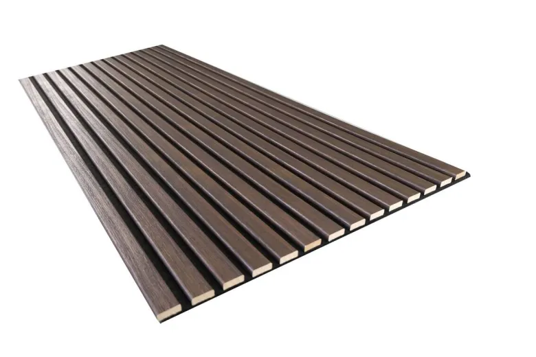 Akustikpaneel nussbaum L/B/H: ca. 1,9x56,1x240 cm pro Stück