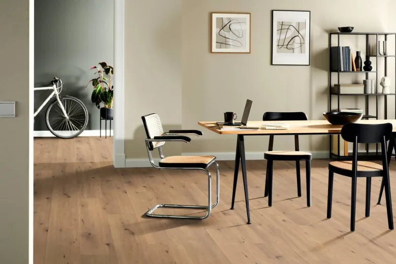 EGGER Laminatboden Eiche Authentic ca.2,543m² im Paket B/L: ca. 24,6x129,2 cm pro Paket