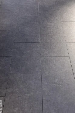 EGGER Laminatboden Fliese anth. ca. 2,5349 m² im Paket B/L: ca. 34x130,5 cm pro Paket