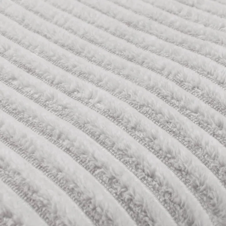 Flanelldecke silber Polyester B/L: ca. 140x180 cm