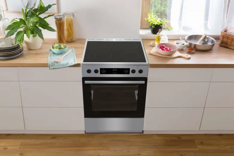 Gorenje Standherd 60cm mit Glaskeramikkochfeld GECS6C70XPA Edelstahloptik B/H/T: ca. 60x85x60 cm