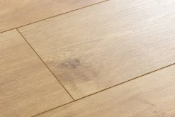 Laminatboden Chalet Eiche ca. 2,382qm im Paket B/L: ca. 24,6x138,3 cm pro Paket