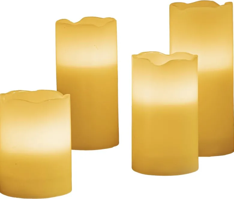 LED-Kerzen 4er Set warmweiß