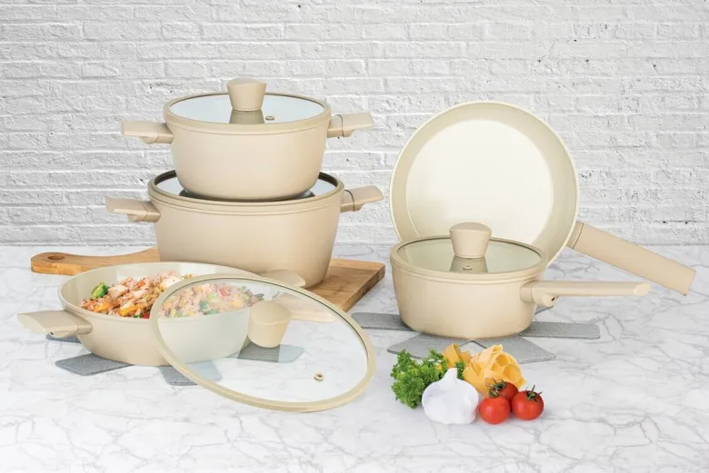 POCOline Topfset creme Aluminium 13 tlg.