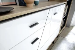 Sideboard Brolo Eiche Cleveland Nachbildung weiß Hochglanz schwarz B/H/T: ca. 167x90x40 cm