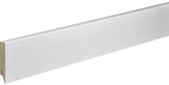 Sockelleiste L/B/H: ca. 250x1,6x7,6 cm pro Stück