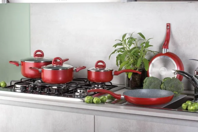TOGNANA Topfset rot Aluminium 8 tlg.
